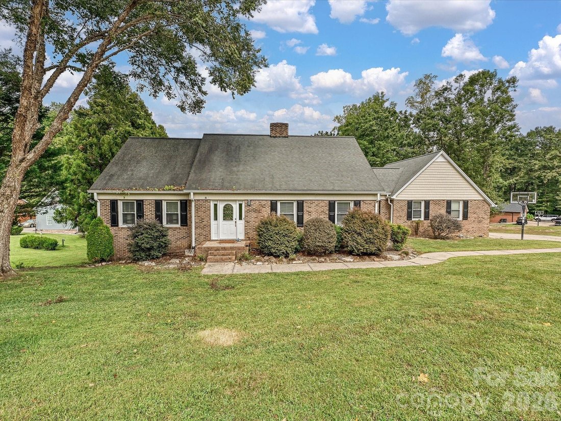 House in Shelby, North Carolina, United States 2 - 18946453