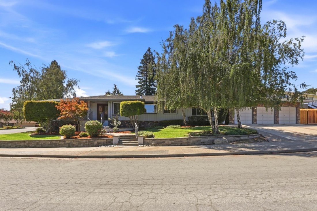 House in Gilroy, California, United States 1 - 18946294