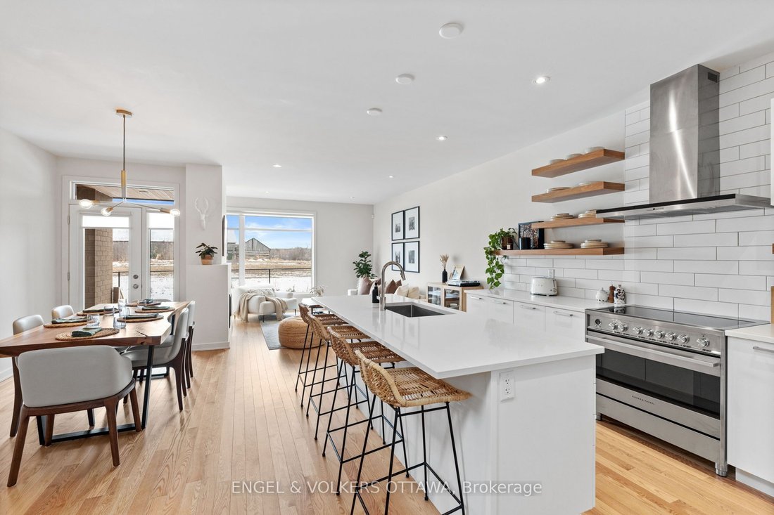 Townhouse in Ottawa, Ontario, Canada 5 - 18946817