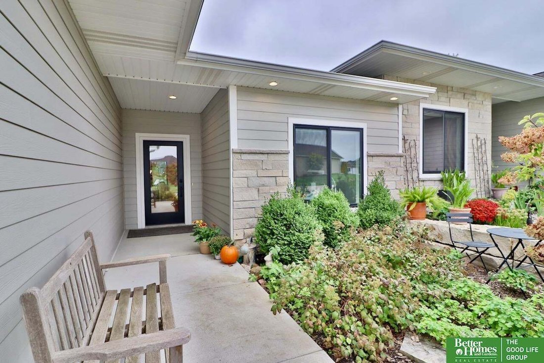 Townhouse in Lincoln, Nebraska, United States 5 - 18947103