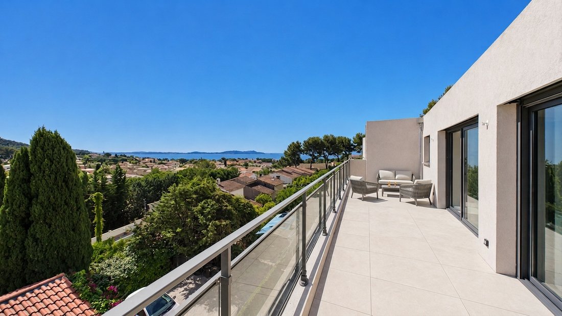 Apartment in Centre Ville, Carqueiranne, France 2 - 17777113