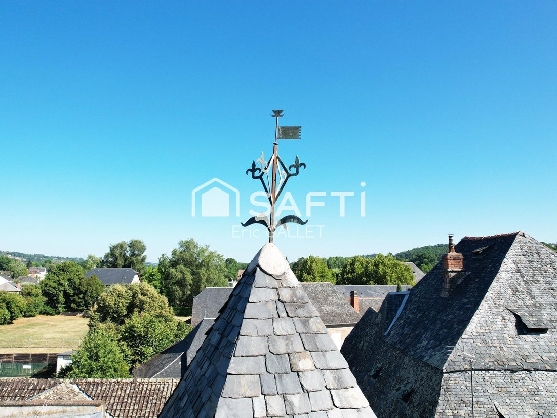 Varetz, Nouvelle-Aquitaine, France 3 - 18947661