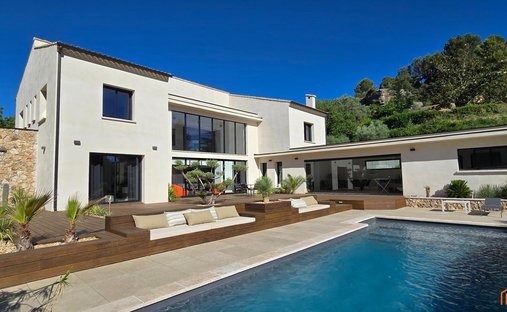 House in Pujaut, Occitania, France 1
