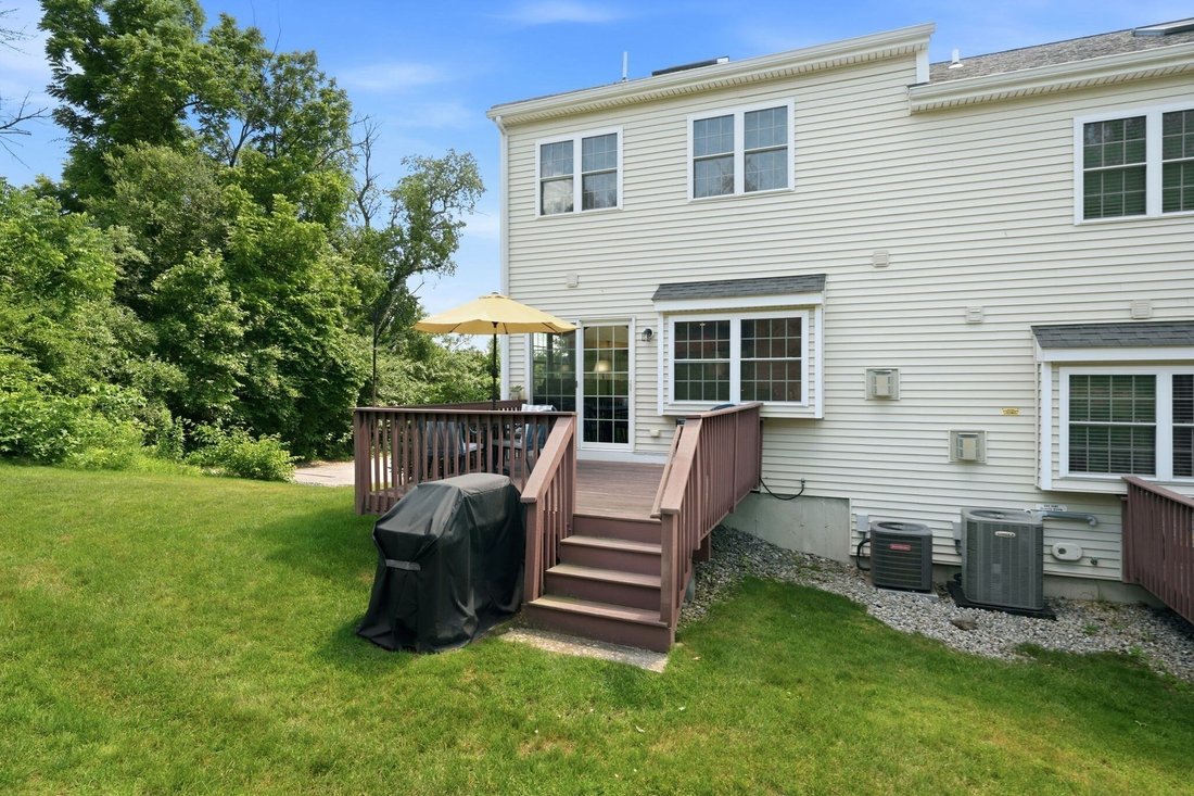 Condo in Grafton, Massachusetts, United States 5 - 18285797
