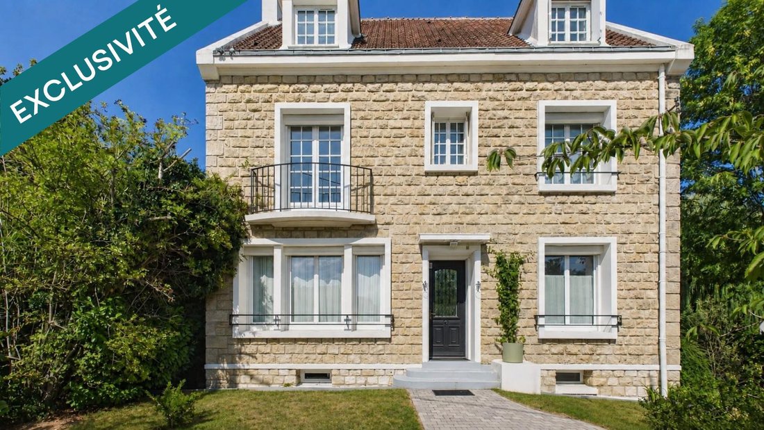 House in Valmondois, Ile-de-France, France 1 - 18947709