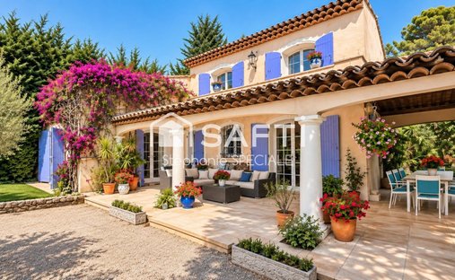 House in Mougins, Provence-Alpes-Côte d'Azur, France 1