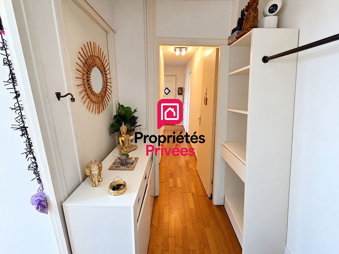 Apartment in Saint Lambert, Paris 15e Arrondissement, Paris 3 - 18947497