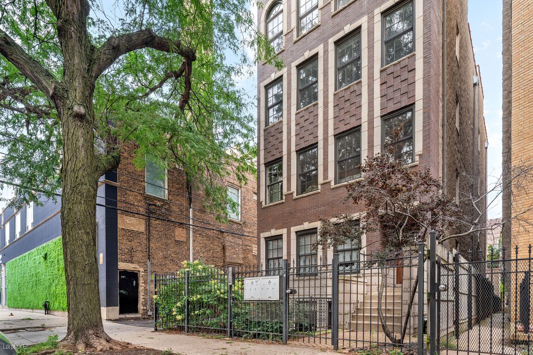 Condo in Chicago, Illinois, United States 2 - 18947528