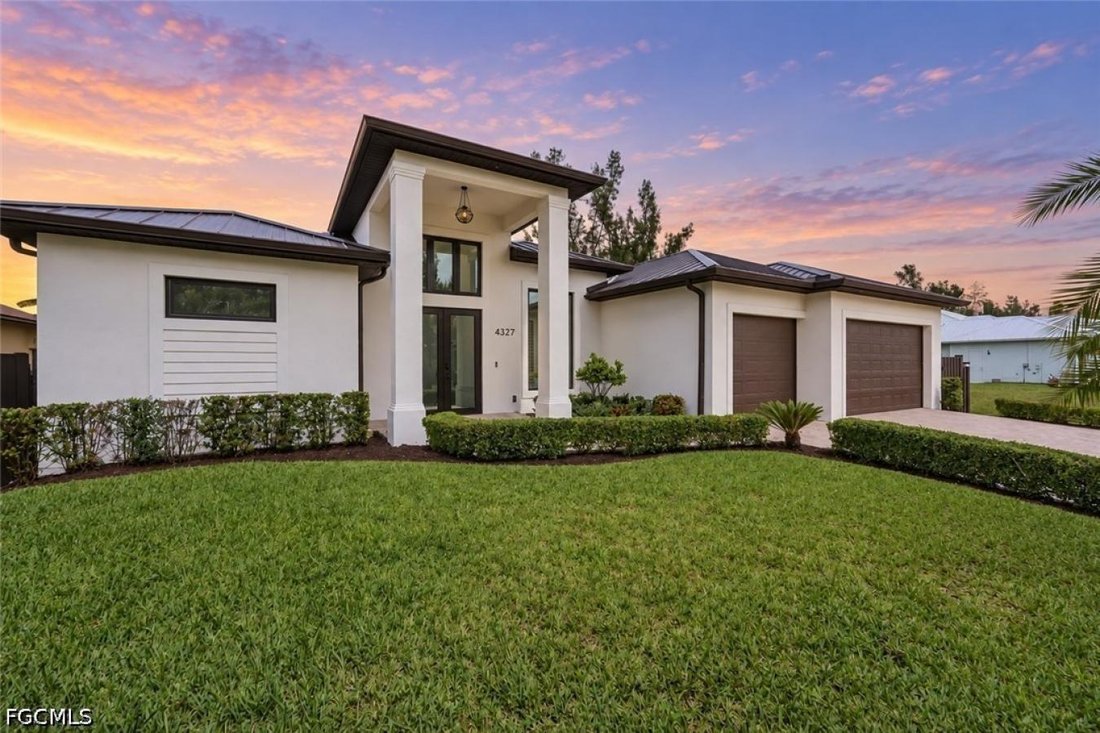 House in Cape Coral, Florida, United States 1 - 18946755
