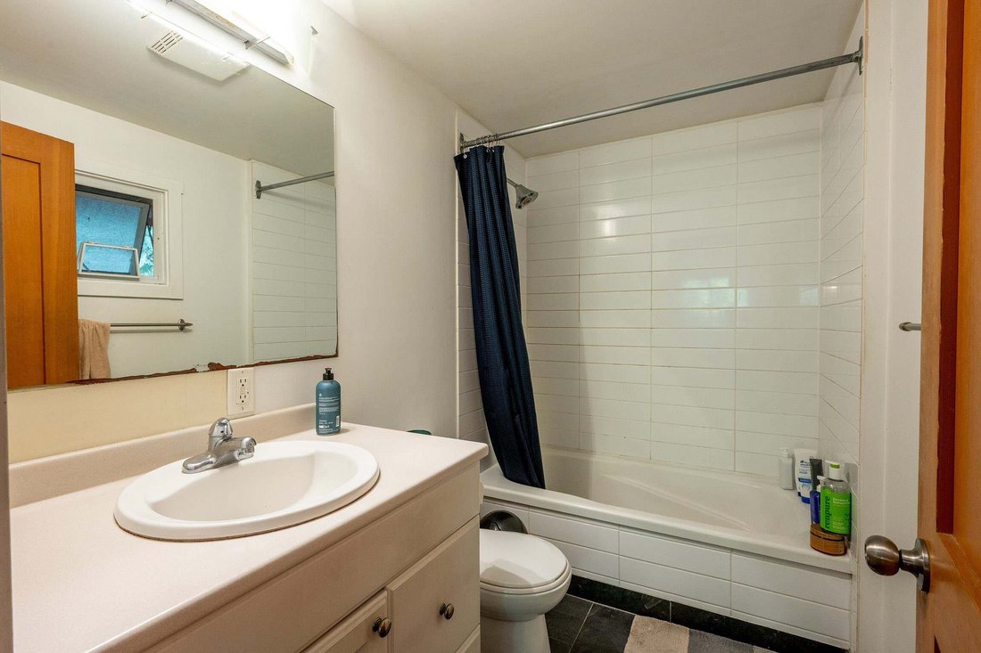 House in Whistler, British Columbia, Canada 5 - 18946859