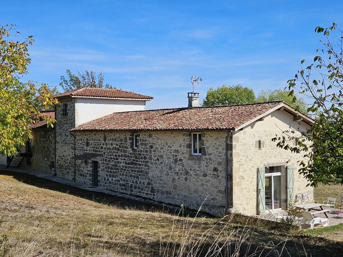 Villa in Fieux, Nouvelle-Aquitaine, France 3 - 18947488