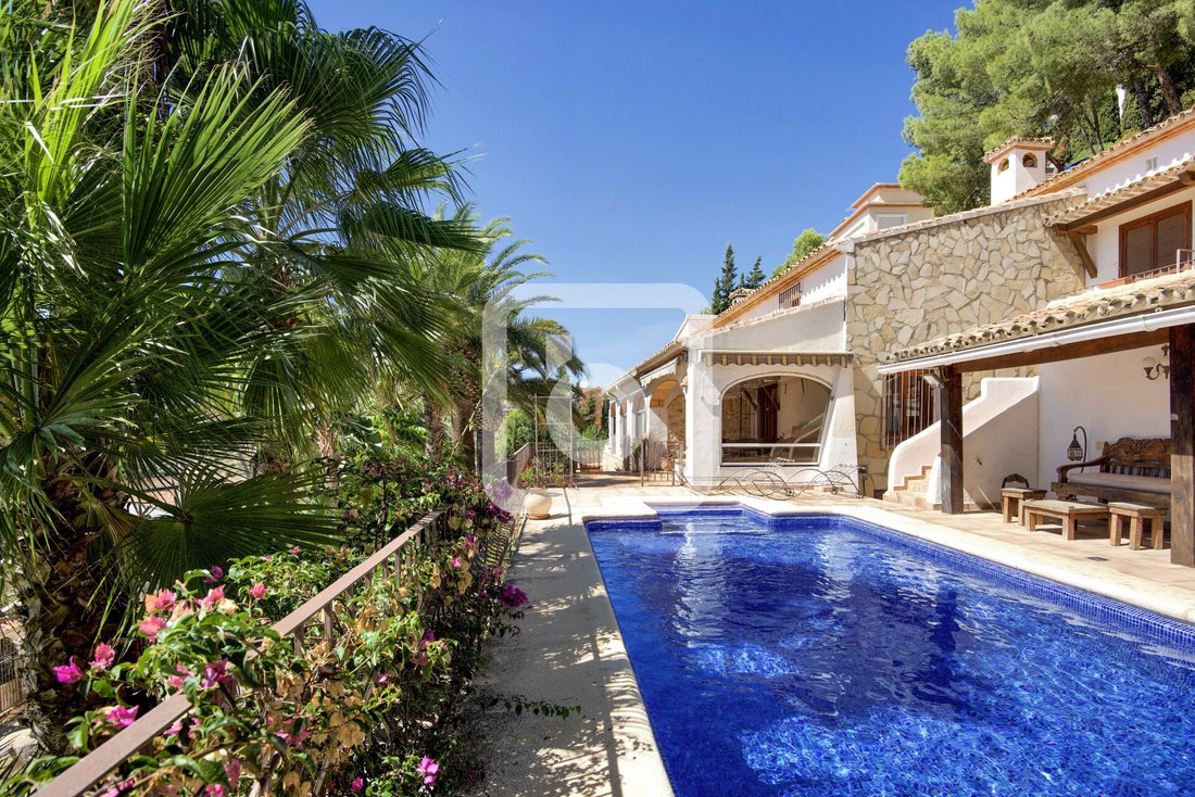 Villa in Benissa, Valencian Community, Spain 3 - 18946931