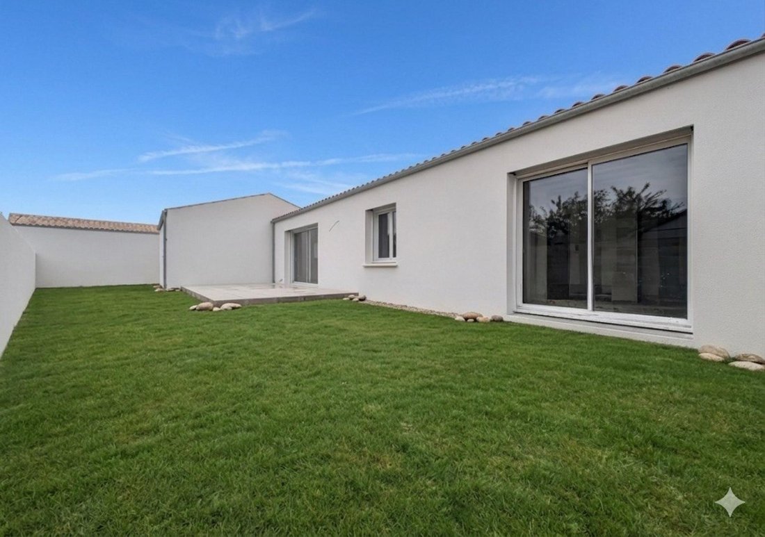 House in Puilboreau, Nouvelle-Aquitaine, France 2 - 18947651