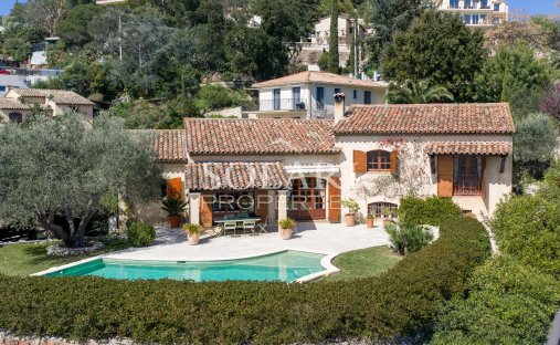 Villa in Les Termes, Mandelieu-la-Napoule, France 1