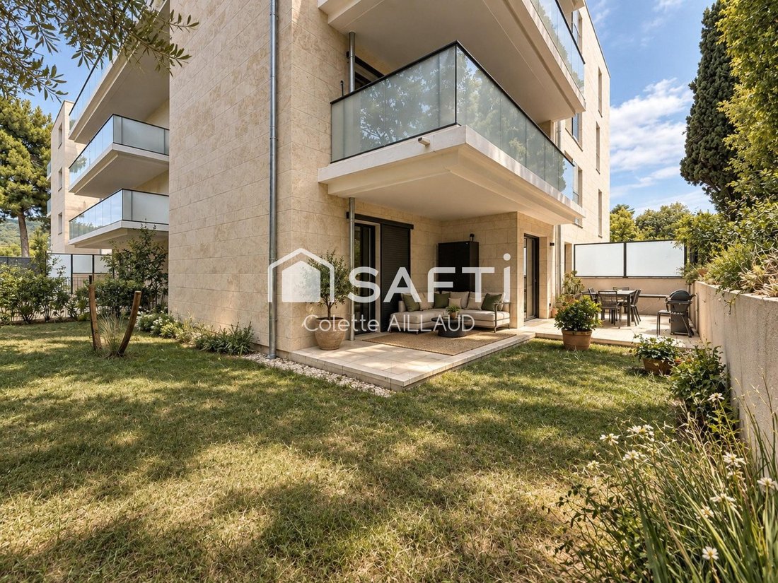 Apartment in Granettes-Jauberte-Sainte Anne, Aix-en-Provence, France 2 - 18947628
