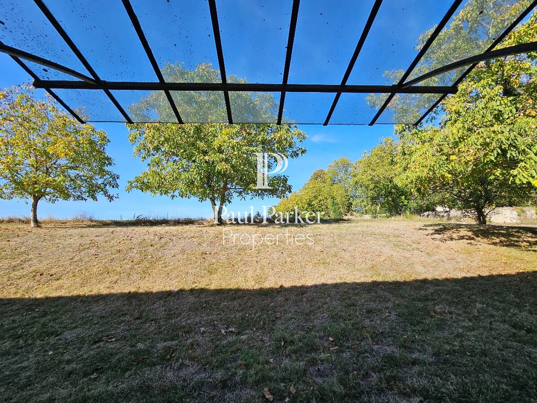 Villa in Lasserre, Nouvelle-Aquitaine, France 2 - 18947480