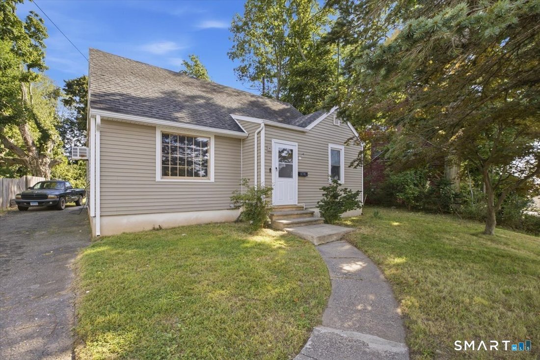House in Milford, Connecticut, United States 1 - 18946775