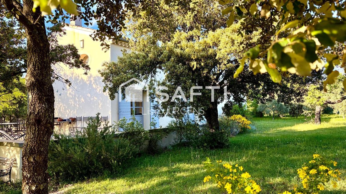 House in Venasque, Provence-Alpes-Côte d'Azur, France 1 - 18233296