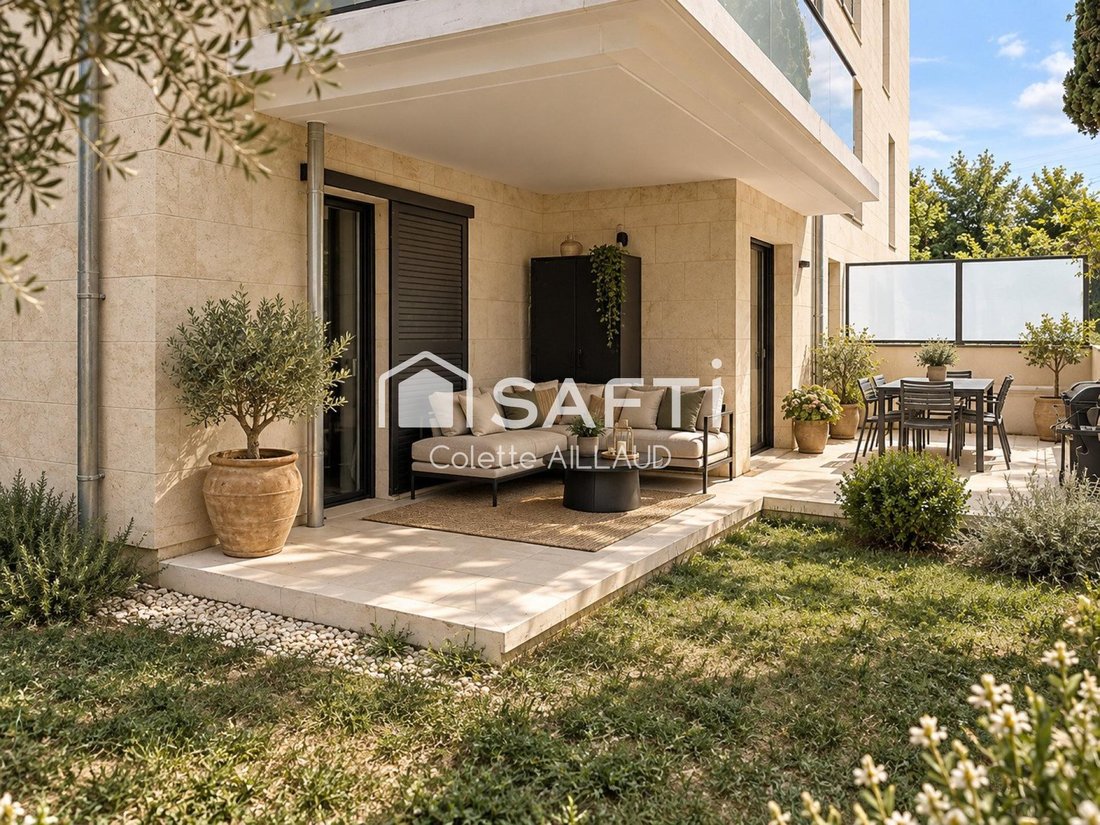 Apartment in Granettes-Jauberte-Sainte Anne, Aix-en-Provence, France 1 - 18947628