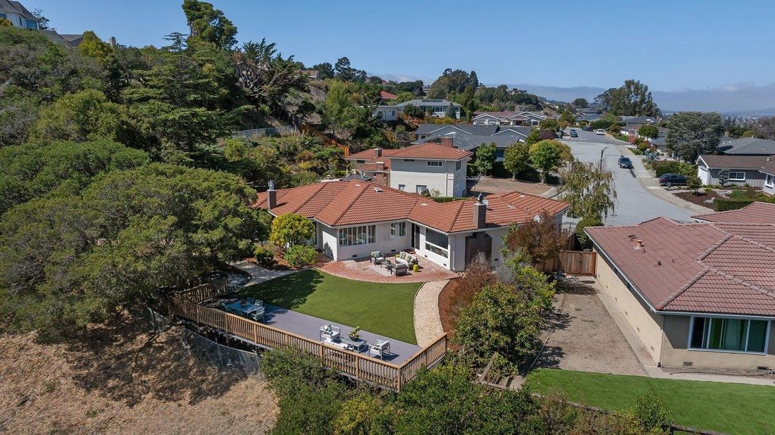 House in Burlingame, California, United States 4 - 18947177
