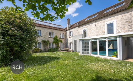 House in Thoiry, Ile-de-France, France 1