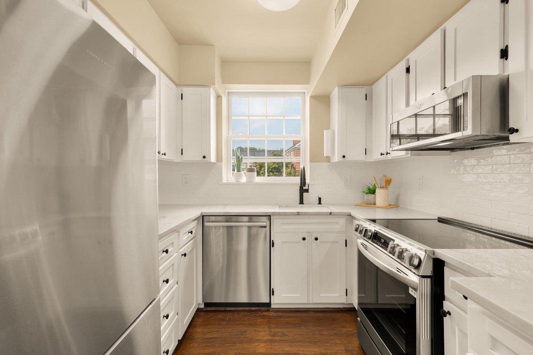 Condo in Washington, District of Columbia, United States 3 - 18947113