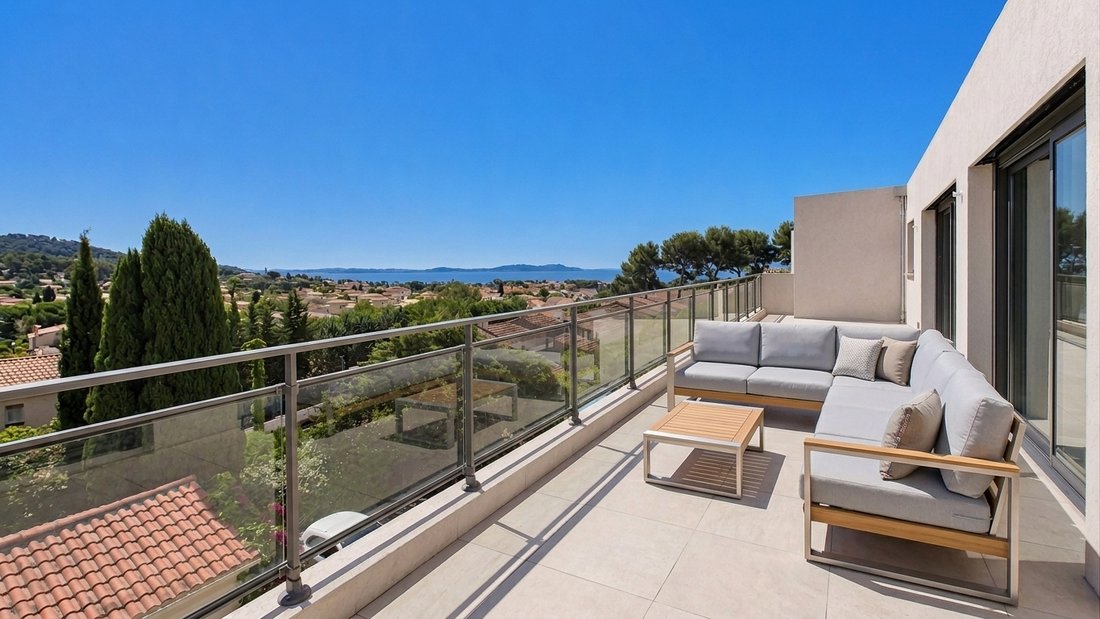 Apartment in Centre Ville, Carqueiranne, France 4 - 17616335