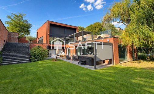 House in Lannoy, Hauts-de-France, France 1