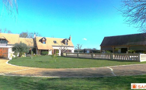 Maison à La Membrolle-sur-Choisille, Centre-Val de Loire, France 1