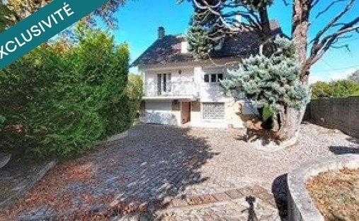 House in Centre Ville, Bretigny-sur-Orge, France 1