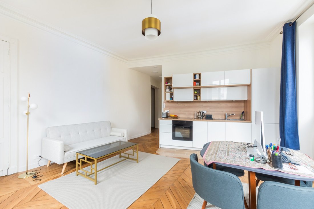 Apartment in Cambronne-Garibaldi, Paris 15e Arrondissement, Paris 5 - 17393255