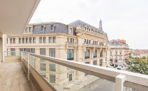 Apartment in Grangier, Dijon, France 1
