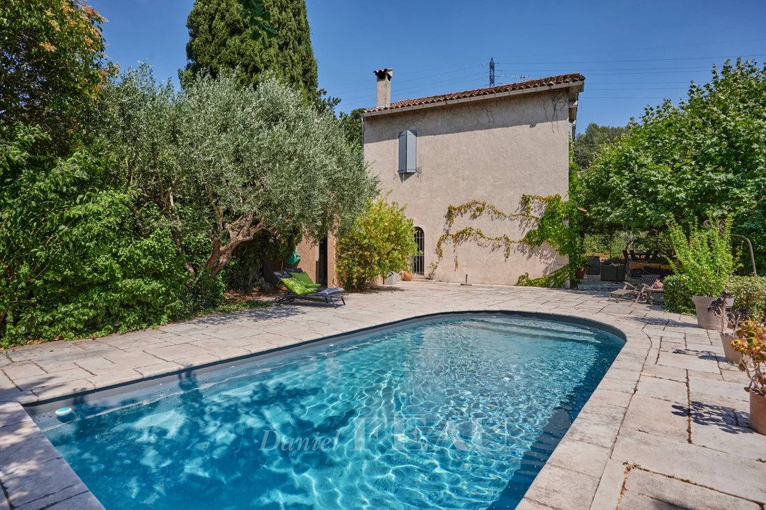 House in La Valentine, Marseille, Provence-Alpes-Côte d'Azur 4 - 18947021