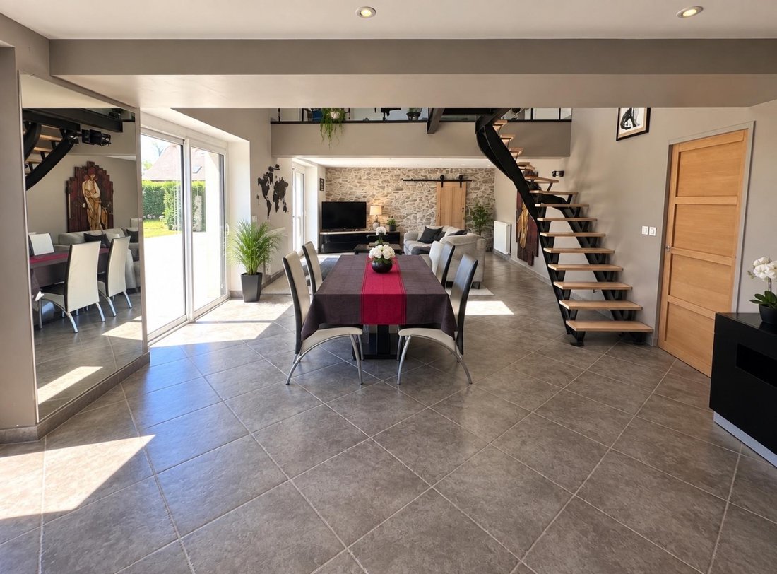 House in Longuenee-en-Anjou, Pays de la Loire, France 2 - 17860524