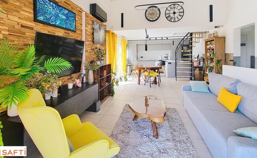 House in Les Freres-Les Cancades-Les Ginestes, Le Beausset, France 1