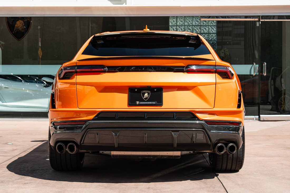 Suv in Beverly Hills, CA, United States 4 - 18946977