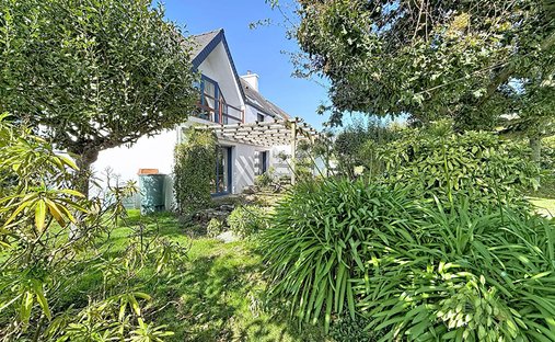 Haus in Plougasnou, Bretagne, Frankreich 1