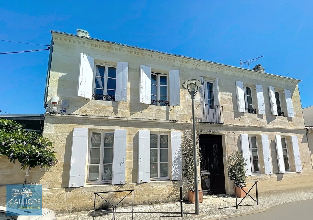 House in Ludon-Medoc, Nouvelle-Aquitaine, France 1 - 16898007
