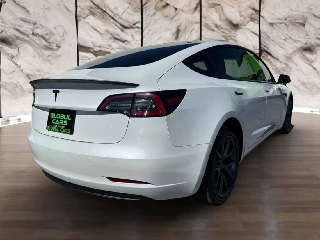 Sedan in Las Vegas, NV, United States 5 - 18947374
