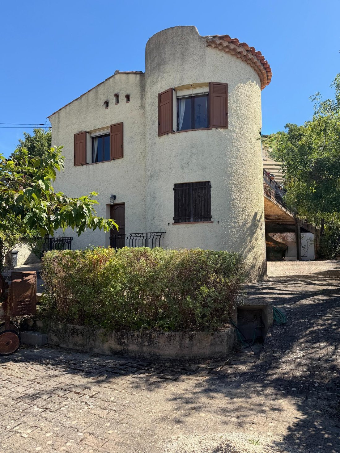 House in Bouc-Bel-Air, Provence-Alpes-Côte d'Azur, France 4 - 18947620
