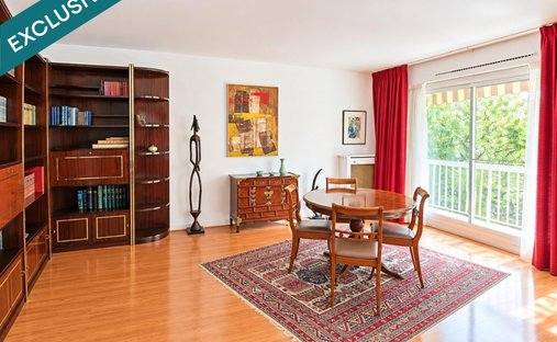 Apartment in La Faiencerie-Le Clos Saint Cyr, Bourg-la-Reine, France 1