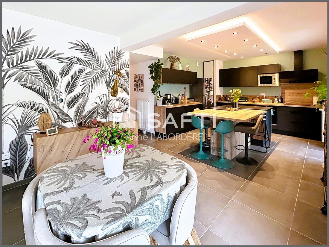 Apartment in Bourg, Lagord, France 3 - 18947697