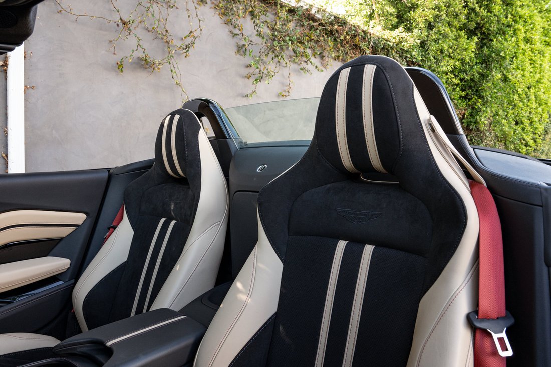 Cabriolet in Beverly Hills, CA, United States 5 - 18946986