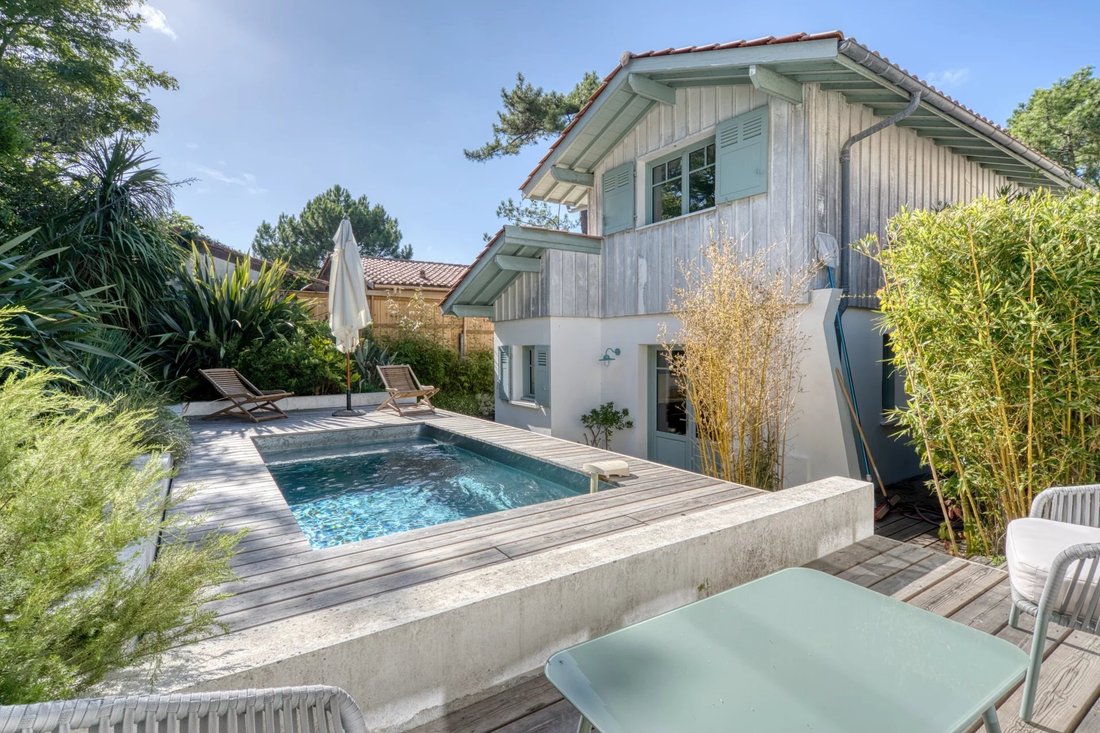 Villa in 33970 Le Cap-Ferret, Lège-Cap-Ferret, Nouvelle-Aquitaine 1 - 18946735