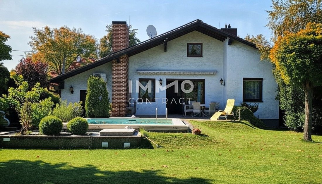 Bungalow in Baden bei Wien, Lower Austria, Austria 1 - 17973822