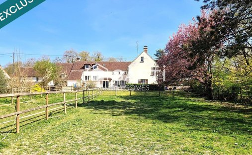 House in Pommeuse, Ile-de-France, France 1
