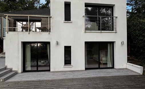 House in Villennes-sur-Seine, Ile-de-France, France 1