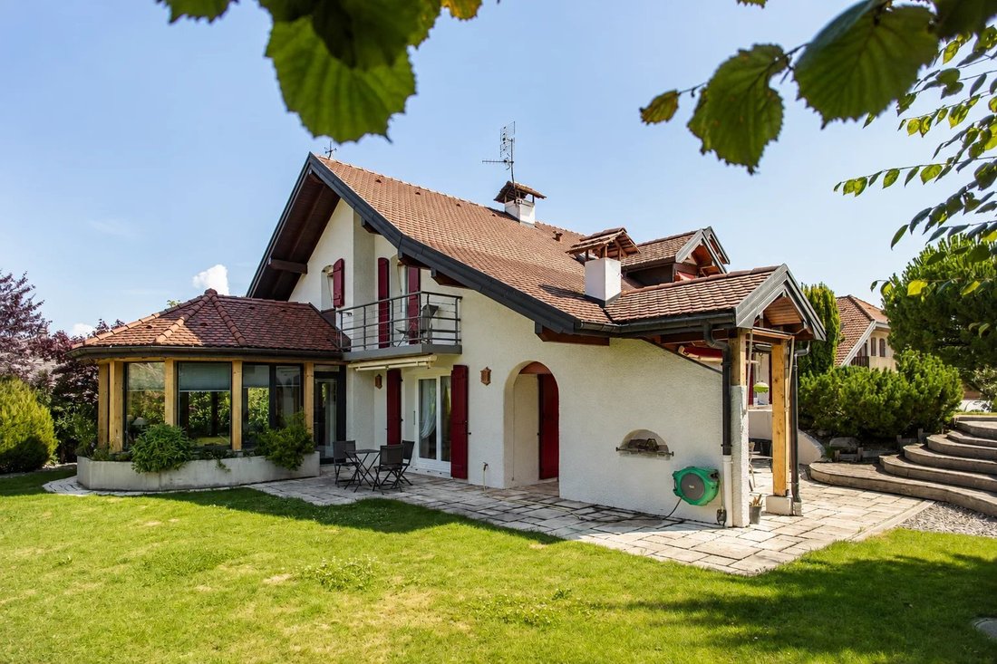 House in Neuvecelle, Auvergne-Rhône-Alpes, France 1 - 18946938