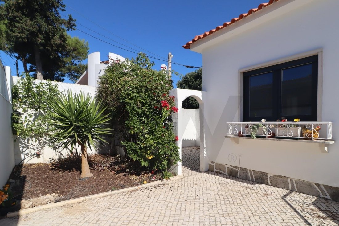 Townhouse in Cascais e Estoril, Lisbon, Portugal 2 - 18947067