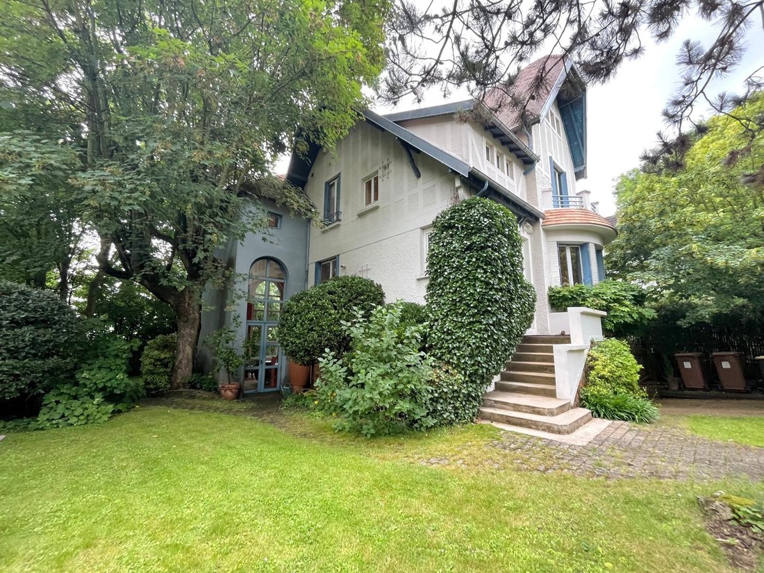 House in Chateau de Vaucresson, Vaucresson, France 1 - 18946750